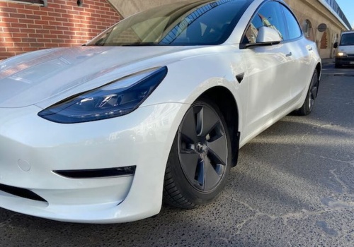 Tesla, czyli wolisz mieć 2 400-4 000 zł w kieszeni czy gwarancję przejścia pierwszego badania technicznego?