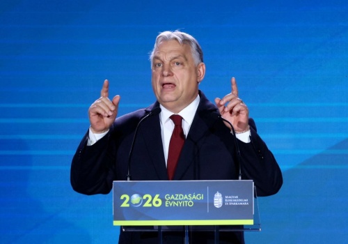 Pracownicy ukraińskiego banku zatrzymani na Węgrzech. Szef MSZ: Są zakładnikami