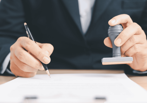 Sztuczna inteligencja w urzędzie. Ministerstwo pokazuje, jak korzystać z AI