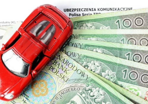 W 2025 r. wypłacono 12 mld zł z OC. Najgorsze są piątki