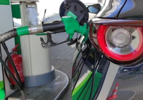 Pękną kolejne granice. Są najnowsze prognozy cen paliw