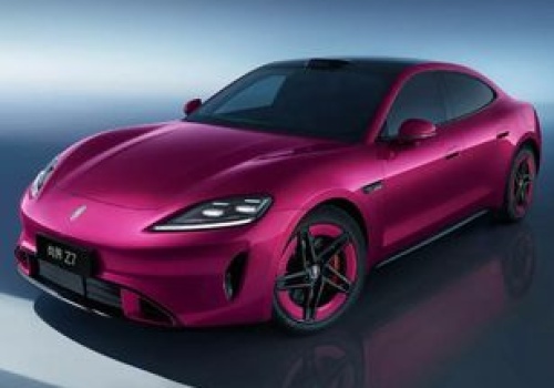 SAIC Z7 to Porsche Taycan z Temu. A podobno Chińczycy już nie kopiują...