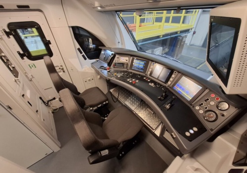 19 nowych pociągów dla Małopolski. Pierwsze pojawią się na torach jeszcze w tym roku (Galeria)