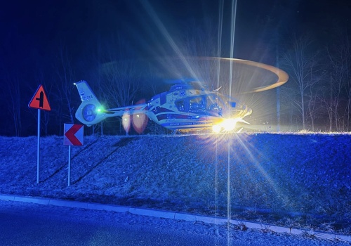 Kąclowa: auto wypadło z wiaduktu. Sprawę prowadzi prokuratura!