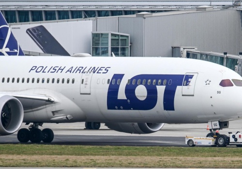 LOT wprowadza długo wyczekiwaną usługę. Znamy ceny