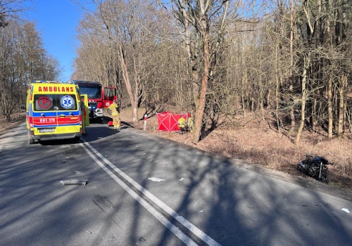 Śmierć motocyklisty, zderzył się z ciężarówką