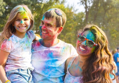 Weekend 7-8.03 w Londynie. Barwne Święto Holi, ciekawe wystawy i show ABBA