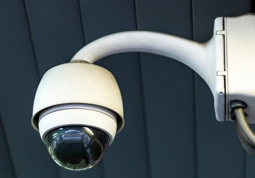 Cyberprzestępcy wykorzystują podatność w kamerach Hikvision