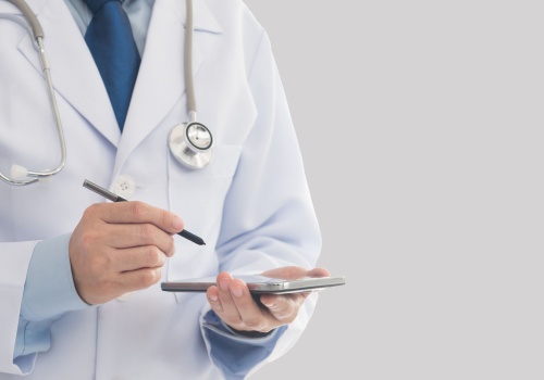 Błąd lekarski i śmierć pacjentki. Sprawa trafiła do łódzkiego sądu