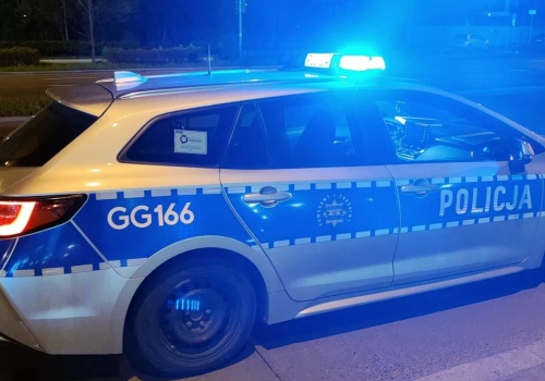 Policja szukała 12-latka z Nowej Huty. Chłopiec wyszedł z domu po zakazie korzystania z aplikacji