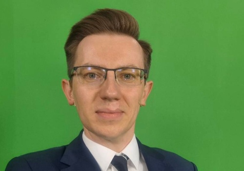 Dziennikarz Piotr Brzezina z żoną spodziewają się dziecka. Poważna diagnoza. 