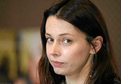 Mama pomogła w odważnych scenach. Babcia poszła do księdza. 