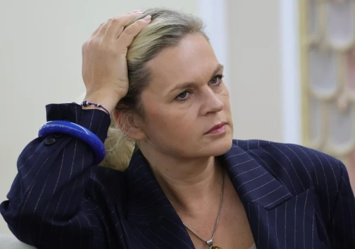 Nowacka odwraca kota ogonem. 