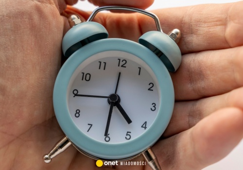 Kiedy zmiana czasu 2026? Tej nocy przestawiamy zegarki na czas letni