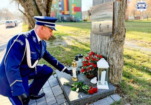 Międzynarodowy Dzień Pamięci o Poległych Policjantach. Hołd dla asp. Michała Kędzierskiego w Raciborzu