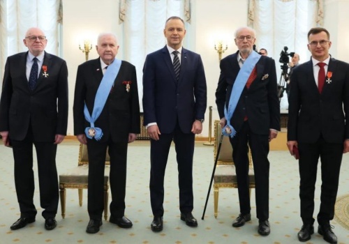 Ordery Orła Białego dla działacza opozycji i artysty