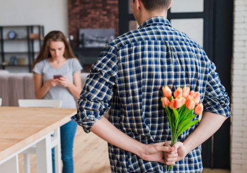 Kwiaty wciąż królują jako prezent na Dzień Kobiet