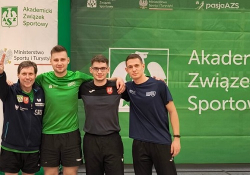 Tenisiści stołowi AZS UJD z awansem do finału Akademickich Mistrzostw Polski