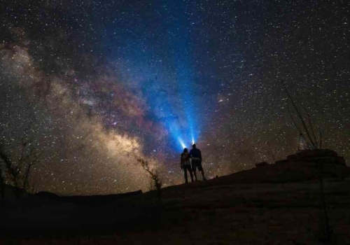 Trump otworzy archiwa UFO. Co naprawdę wiemy o kosmitach?