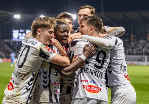 Sandecja pokonała Hutnika Kraków. Trzecie zwycięstwo z rzędu