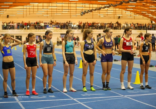 Lekkoatletyczne Halowe Mistrzostwa Śląska U16 w Raciborzu. Jeden medal gospodarzy