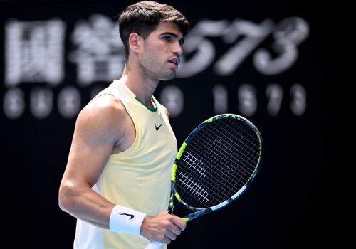 Gładkie zwycięstwa byłych mistrzów. Carlos Alcaraz stracił pięć gemów