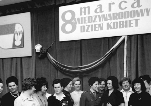 Oto dlaczego obchodzimy Dzień Kobiet. Święto pań ma długą historię