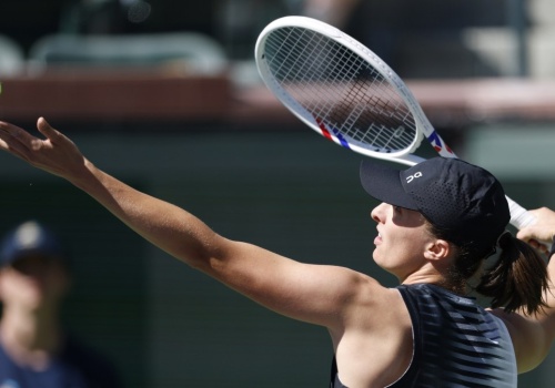 Świątek zameldowała się w trzeciej rundzie. Przez chwilę było nerwowo