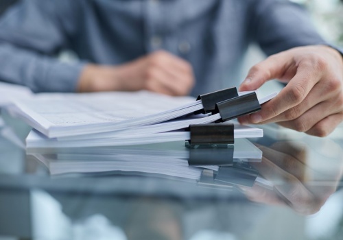 Uderzenie w kredytobiorców z kredytami w złotówkach. Likwidacja rejestru utrudni walkę z WIBOR