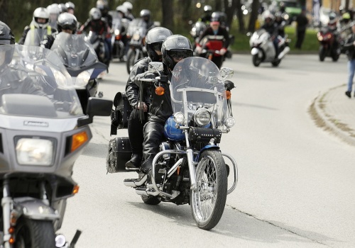 Motocykliści wyruszyli na trasy