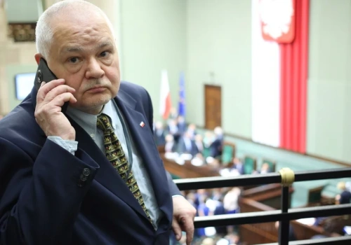 Tego rząd nie wybaczy Glapińskiemu. 