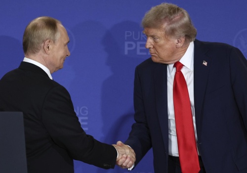 Trump działak, jak Putin