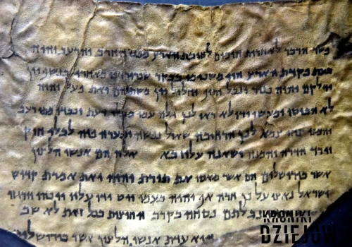 To odkrycie zmieniło spojrzenie na Biblię. Dziś tajemnicę próbuje rozwikłać AI