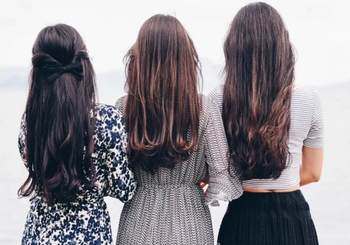 Kobiety na Mazowszu. Jest ich więcej, żyją dłużej, zarabiają mniej