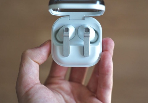 Samsung Galaxy Buds4 Pro – recenzja. Świetne brzmienie, dopóki nie zapanuje cisza