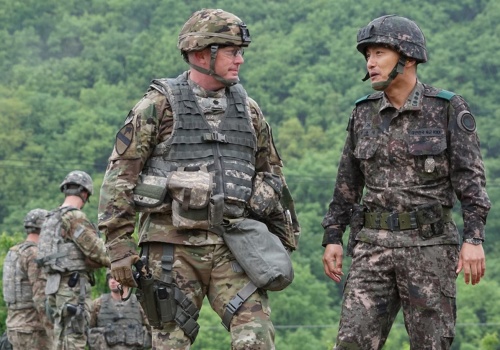 Korea Płd. rozpoczyna manewry z udziałem sił USA w cieniu wojny na Bliskim Wschodzie