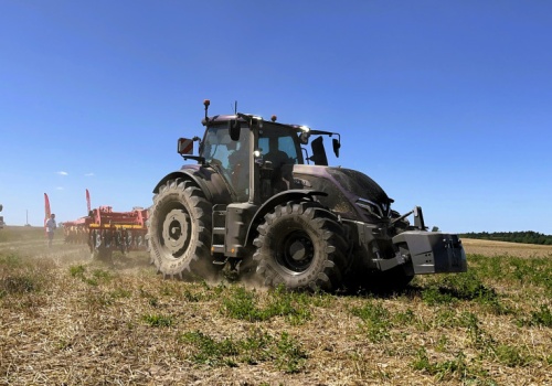 Autonomiczne gospodarstwo. Co naprawdę jest potrzebne, aby maszyny pracowały bez kierowcy