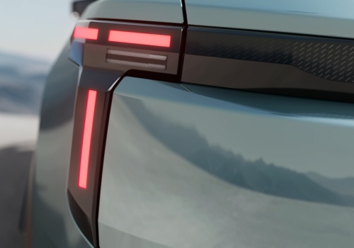 Dacia znalazła własną drogę w rywalizacji z chińskimi markami
