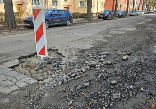 Które drogi w Olsztynie wymagają pilnego remontu? Mieszkańcy wskazali długą listę