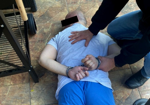 Do sądu trafił akt oskarżenia przeciwko prawicowemu publicyście. Wśród zarzutów zabójstwo zwierząt i posiadanie broni