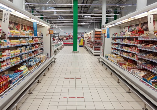Powrót Auchan w miejsce dawnych sklepów Real. Sprawie przygląda się UOKiK