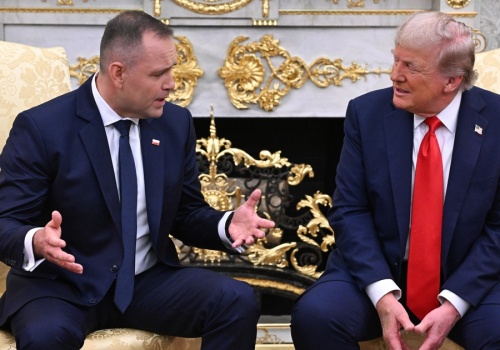W PiS przyznają, że Trump bywa dla nich problemem. Wtedy uruchamiają plan