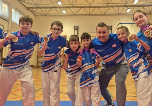 Karatecy z Cieszyna z medalowym dorobkiem w Czechach. KS Shindo w turnieju Moravian Cup