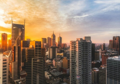 Zamrożony kapitał i tykająca bomba. Jak innowacyjny model transakcji odmienia rynek 