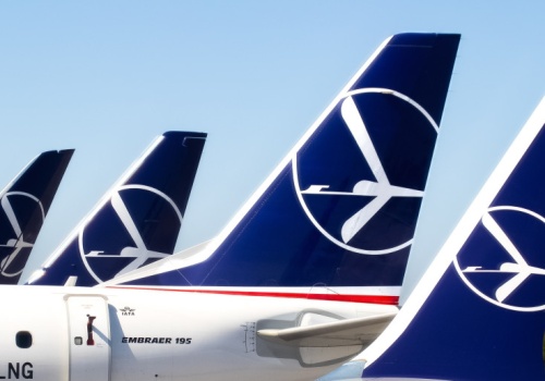 LOT wstrzymuje kolejne loty. Nie polecisz prawie do końca marca