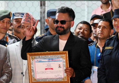 Nepal: 35-letni raper zdeklasował byłego premiera w wyborach parlamentarnych