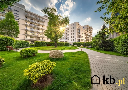 Zmiana na rynku nieruchomości? Zamiast apartamentów od dewelopera wolą wielką płytę