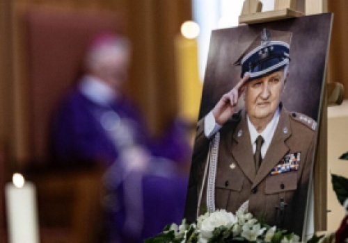 Pochowano płk. Zbigniewa Zielińskiego, żołnierza AK, pierwszego kierownika Urzędu do Spraw Kombatantów