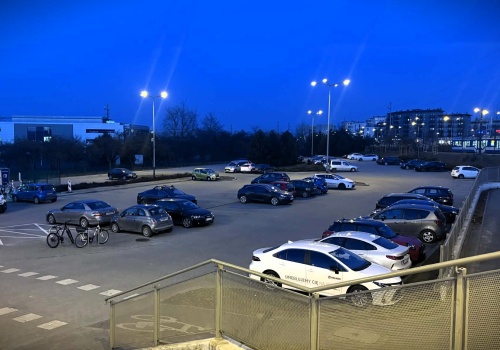 Korekta SCT w Krakowie. Czy wpuszczenie kierowców spoza miasta na parkingi P+R ma sens?