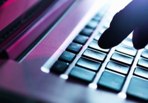 Amerykańska służba celna przeszukała w ubiegłym roku rekordową liczbę urządzeń elektronicznych